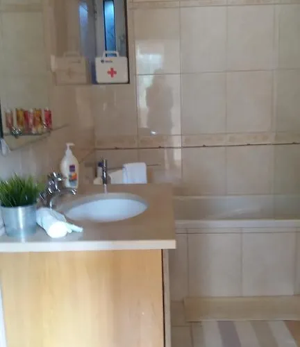 Farm stay Casa Serra Do Lagar Ribeiradio